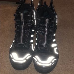 Jeremy Scott wings 2.0